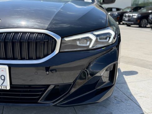 Used 2025 BMW 330i Sedan w/ Premium Package RWD image 13