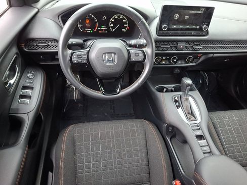 Used 2024 Honda HR-V Sport image 11