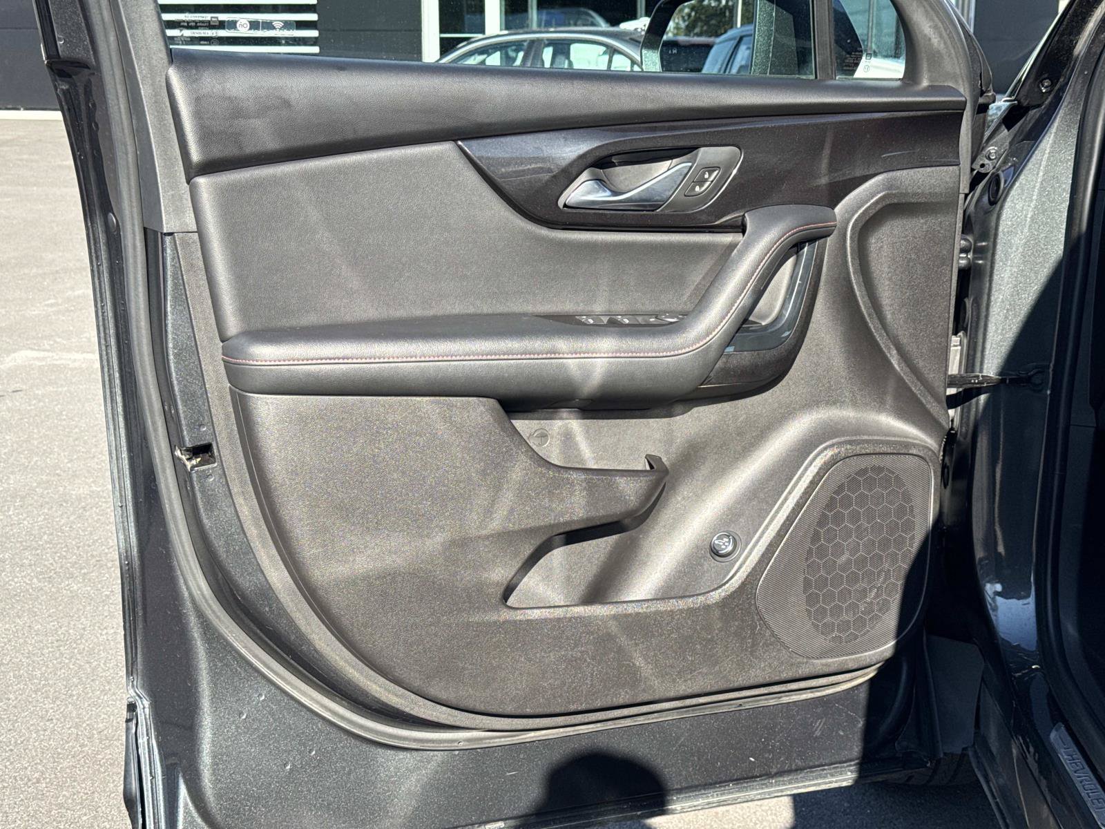 Used 2019 Chevrolet Blazer RS AWD/4WD image 18