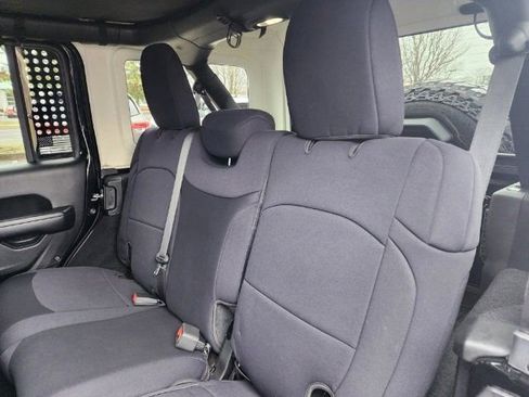 Used 2020 Jeep Wrangler Unlimited Sport S image 4