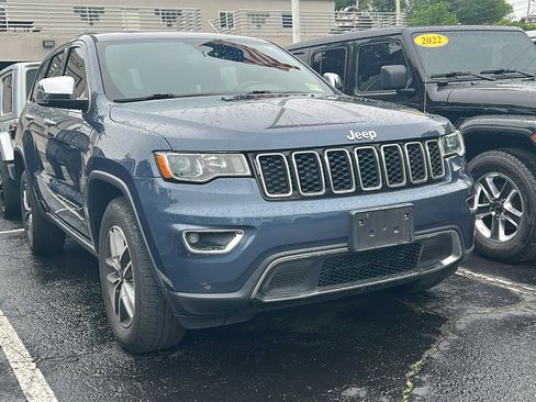 Used 2021 Jeep Grand Cherokee Limited AWD/4WD image 3