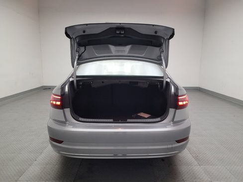 Used 2020 Volkswagen Jetta SEL image 29