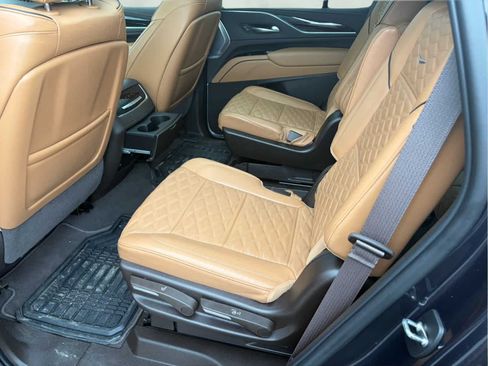 Certified 2022 Cadillac Escalade Sport w/ Touring Package AWD/4WD image 26