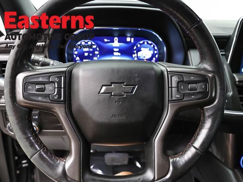 Used 2022 Chevrolet Suburban RST w/ Luxury Package AWD/4WD image 10
