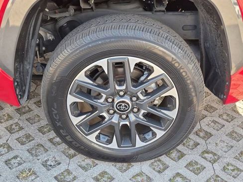 Used 2022 Toyota Tundra Limited image 4