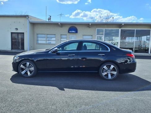 Used 2025 Mercedes-Benz C 300 4MATIC Sedan image 9