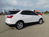 Used 2019 Chevrolet Equinox LT image 3