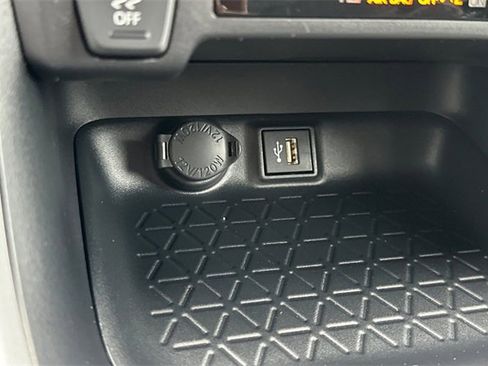 Used 2025 Toyota RAV4 LE image 25