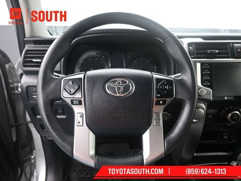 Used 2024 Toyota 4Runner SR5 image 31