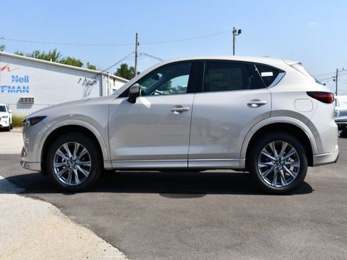 New 2025 MAZDA CX-5 AWD 2.5 S w/ Premium Plus Pkg image 4