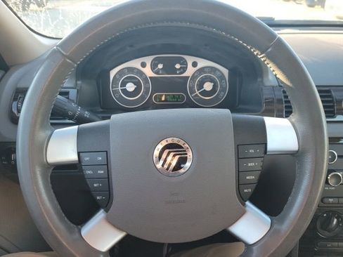 Used 2008 Mercury Sable Sedan image 11