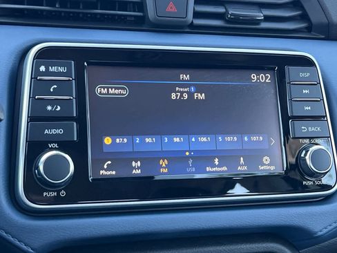 New 2025 Nissan Versa SV image 14