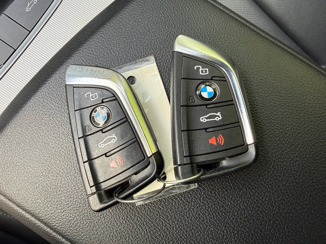 Used 2024 BMW 430i xDrive Convertible AWD/4WD image 36