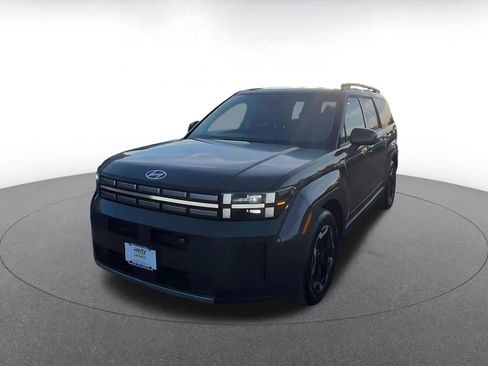 Used 2025 Hyundai Santa Fe SEL image 7