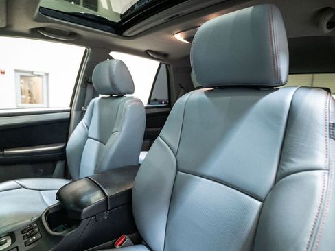 Used 2004 Toyota 4Runner SR5 image 14