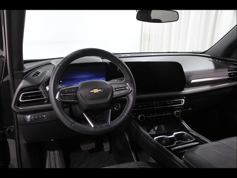 Certified 2024 Chevrolet Traverse LT AWD/4WD image 6