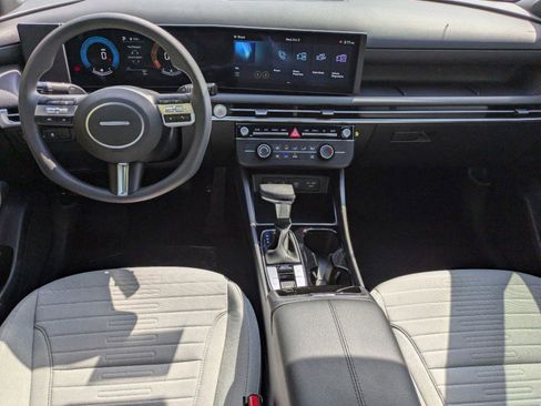 New 2026 Hyundai Santa Cruz SE image 14