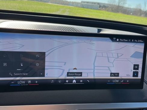 Used 2025 BMW iX xDrive50 w/ Sport Package image 20