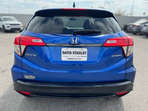 Used 2021 Honda HR-V Sport image 5