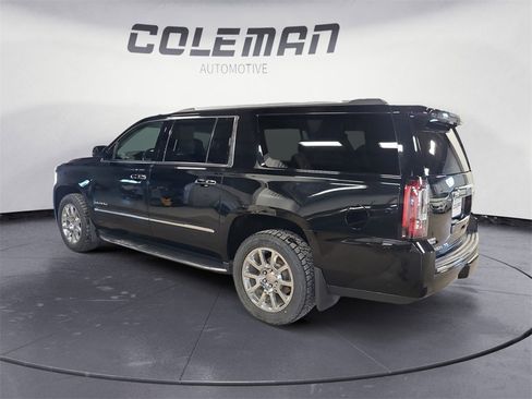 Used 2018 GMC Yukon XL Denali w/ Open Road Package image 3