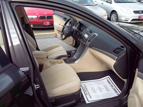 Used 2009 Hyundai Sonata GLS FWD image 11