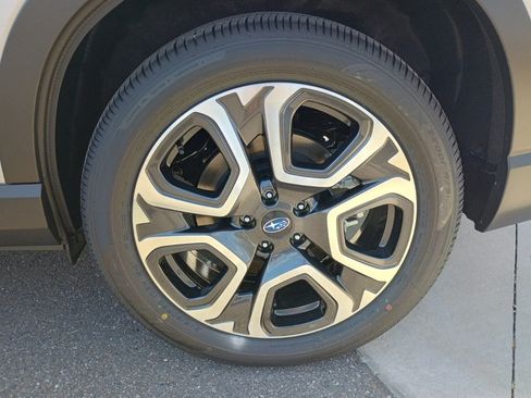 New 2026 Subaru Ascent Limited image 7