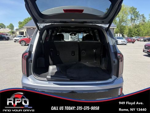 Used 2024 Kia Telluride EX X-Line AWD/4WD image 25