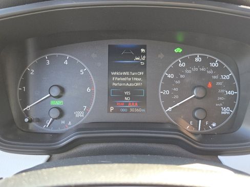 Used 2024 Toyota Corolla SE image 27