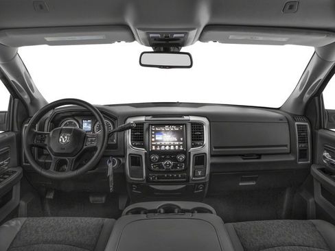Used 2017 RAM 2500 Big Horn w/ Sport Appearance Group AWD/4WD image 11