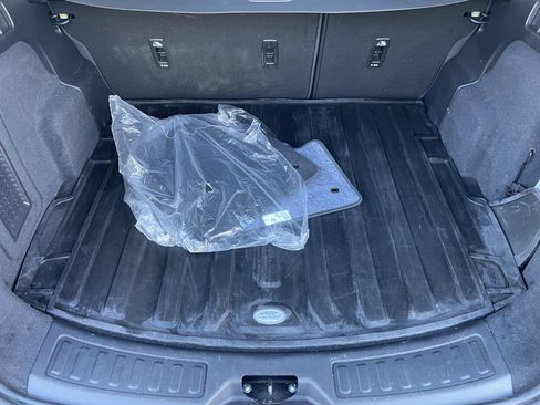 Certified 2024 Land Rover Discovery Sport S image 34