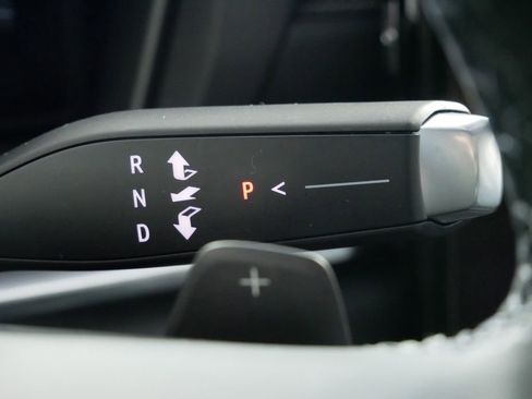 New 2026 GMC Terrain Denali w/ LPO, Black Badging Package image 24