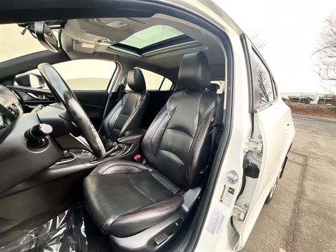 Used 2016 MAZDA MAZDA3 s Grand Touring image 10