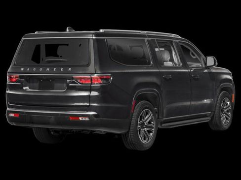 Certified 2024 Jeep Wagoneer L Series II w/ Flexible Seating Group image 2