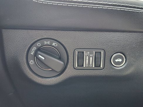 Used 2021 Dodge Challenger R/T Scat Pack RWD image 24