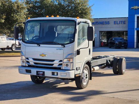 New 2024 Chevrolet Low Cab Forward 5500HG image 9