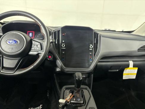 Used 2024 Subaru Crosstrek 2.5i Limited AWD/4WD image 26