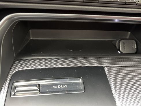 Certified 2025 MAZDA CX-70 3.3 Turbo w/ Premium Plus Pkg image 27