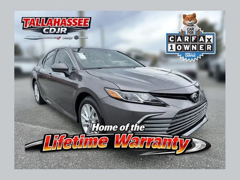 Used 2024 Toyota Camry LE FWD image 1