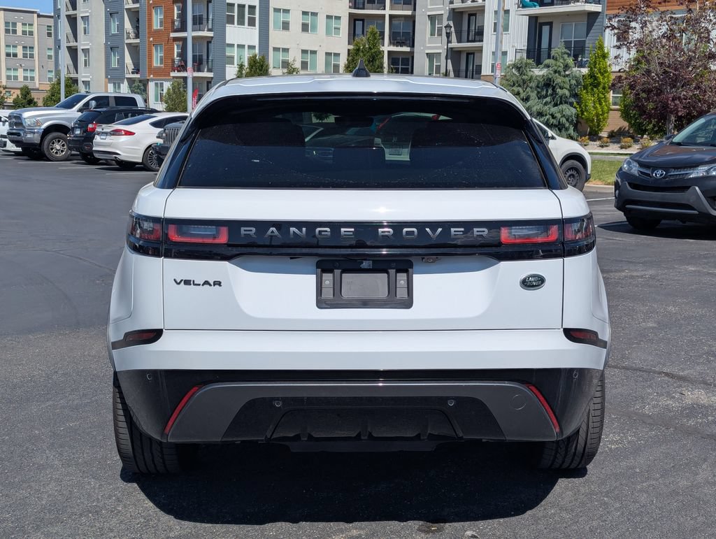 Used 2022 Land Rover Range Rover Velar R-Dynamic S AWD/4WD image 6