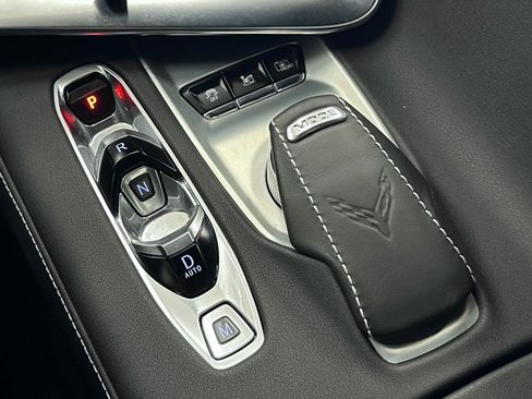 Used 2021 Chevrolet Corvette Stingray Preferred Conv w/ Battery Protection Package RWD image 32