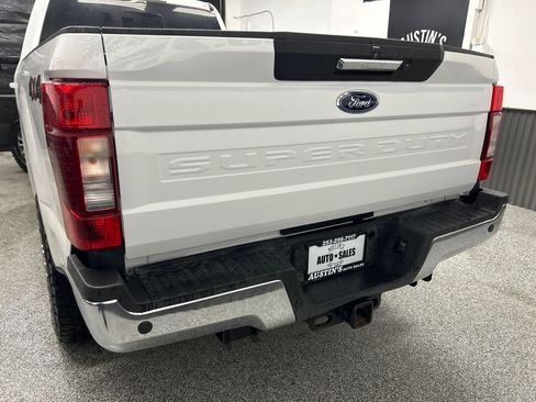 Used 2021 Ford F350 Lariat image 5
