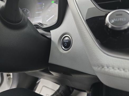 Used 2023 Toyota Corolla SE image 35