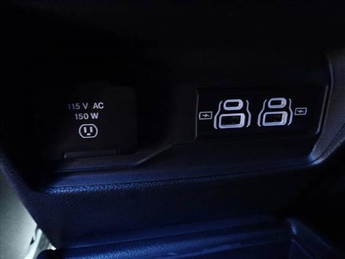 Used 2023 Jeep Grand Cherokee L Laredo AWD/4WD image 12