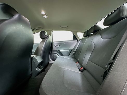 Used 2025 Kia K4 FWD image 26