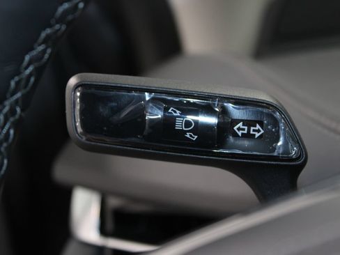 New 2027 Lincoln Navigator L Premier RWD image 41