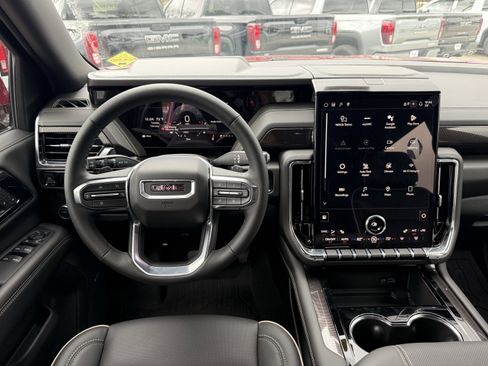 New 2026 GMC Yukon XL Elevation w/ LPO, Floor Liner Package image 11