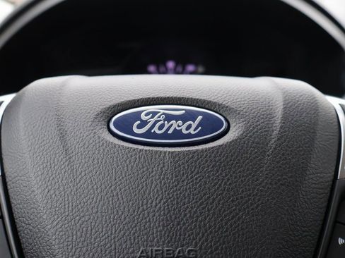 Certified 2022 Ford Edge Titanium image 28