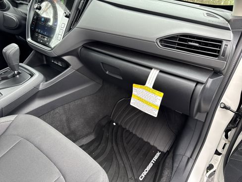 Used 2026 Subaru Crosstrek 2.0i Premium image 14