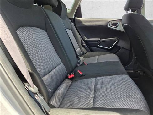 Used 2024 Kia Soul LX w/ Option Group 015 FWD image 18