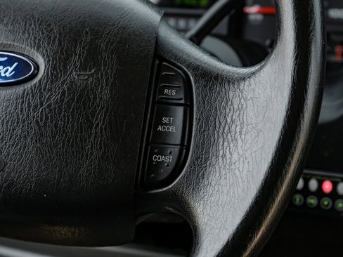 Used 2013 Ford E-350 and Econoline 350 Extended Super Duty w/ PWR Group image 18